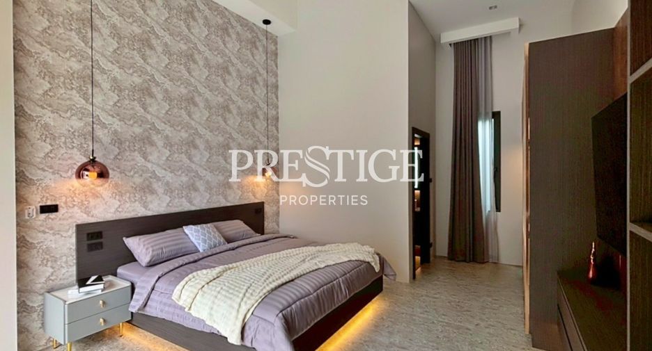 For sale 4 bed house in Bang Lamung, Chonburi