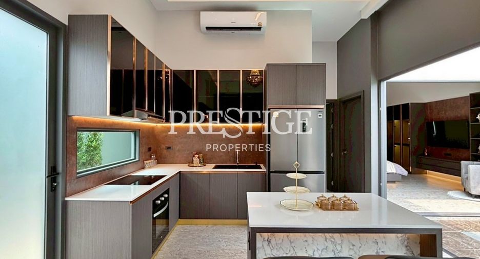 For sale 4 bed house in Bang Lamung, Chonburi