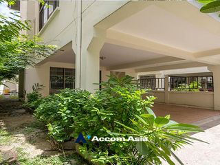 For rent 4 Beds house in Watthana, Bangkok