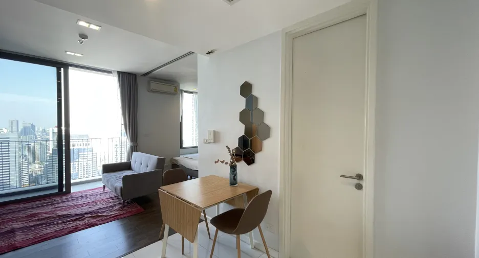 For rent 1 bed condo in Sathon, Bangkok