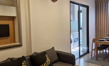 For sale 1 bed condo in Khlong Toei, Bangkok