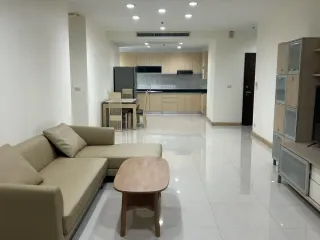 For rent 2 bed condo in Watthana, Bangkok