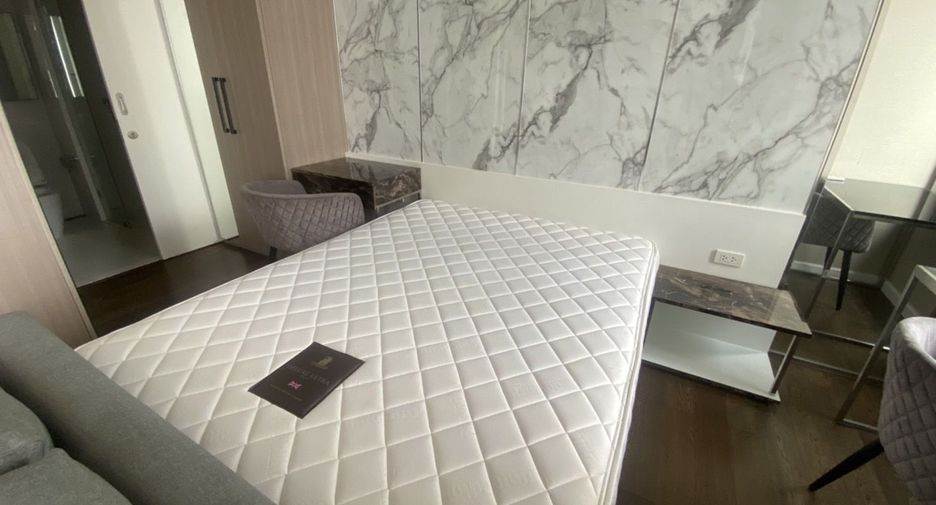 For rent 1 bed condo in Sathon, Bangkok