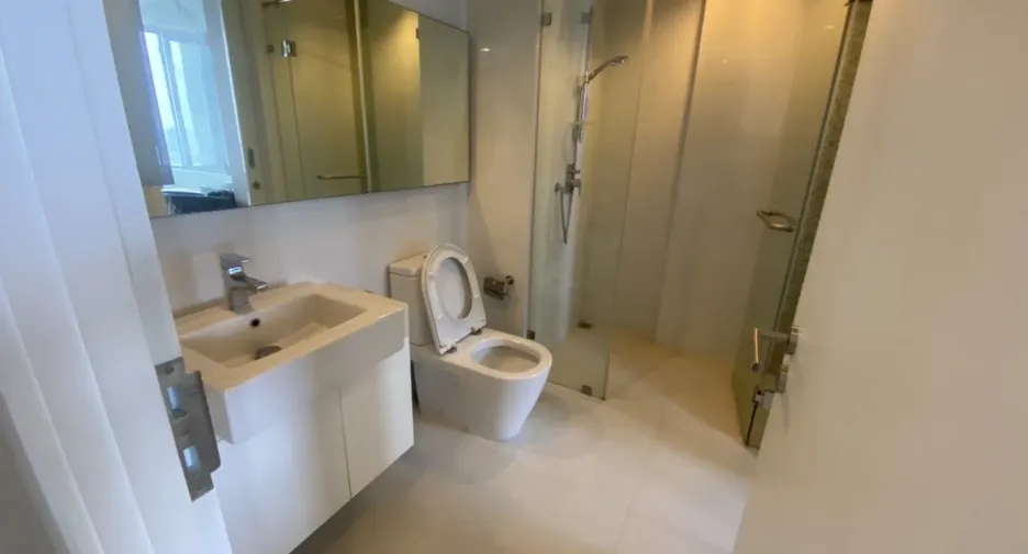 For rent 1 bed condo in Sathon, Bangkok