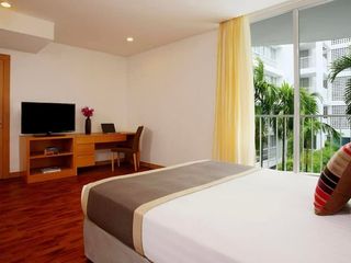 For rent 4 bed hotel in Watthana, Bangkok