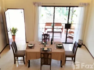 For sale 4 bed townhouse in Mueang Chiang Mai, Chiang Mai