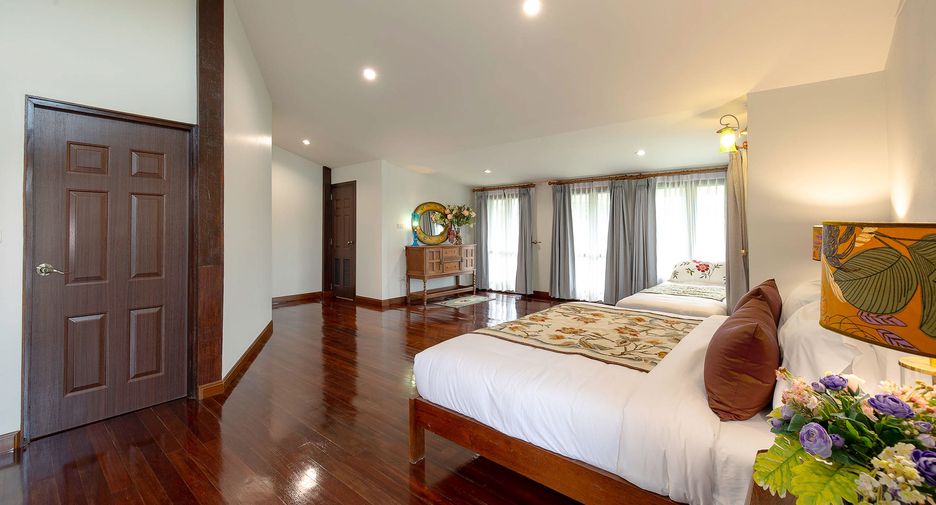 For rent and for sale 4 bedrooms house in Saraphi, Chiang Mai