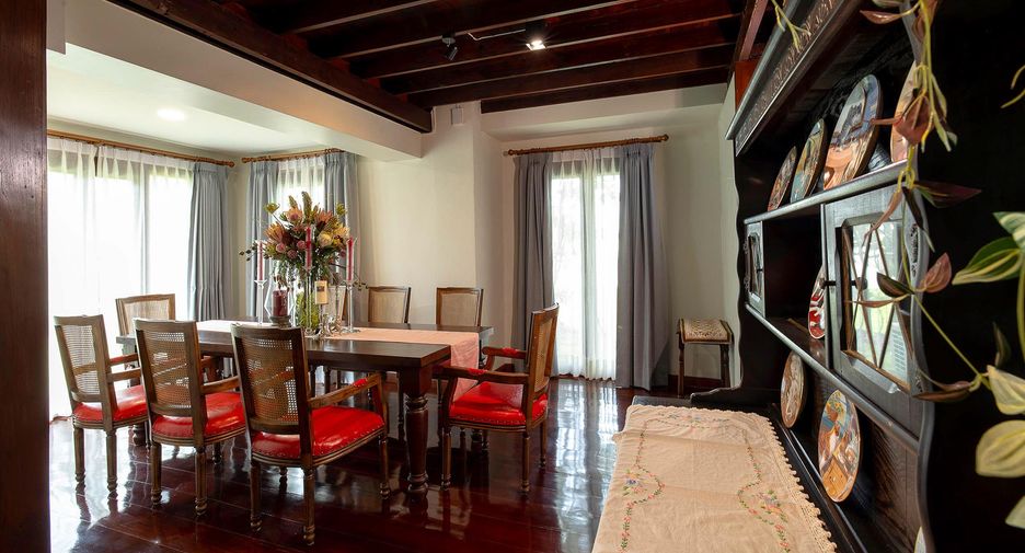 For rent and for sale 4 bedrooms house in Saraphi, Chiang Mai