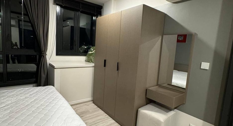 For sale 1 bed condo in Huai Khwang, Bangkok