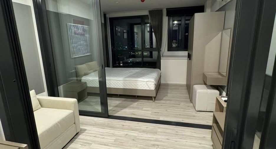 For sale 1 bed condo in Huai Khwang, Bangkok