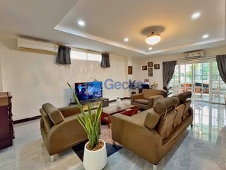 For rent 3 bed house in Bang Lamung, Chonburi