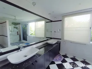 For rent 8 bed villa in Thalang, Phuket