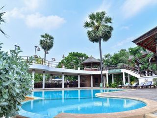For sale 64 bed hotel in Pran Buri, Prachuap Khiri Khan