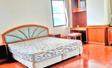For rent 2 Beds condo in Khlong Toei, Bangkok