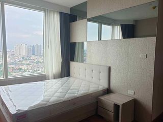 For rent 3 Beds condo in Khlong San, Bangkok