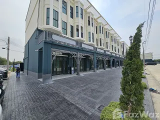 For sale 8 bed townhouse in Pak Kret, Nonthaburi