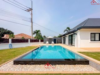 For sale 4 bed house in East Pattaya, Pattaya