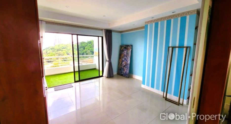 For sale 2 bedrooms condo in Bang Lamung, Chonburi