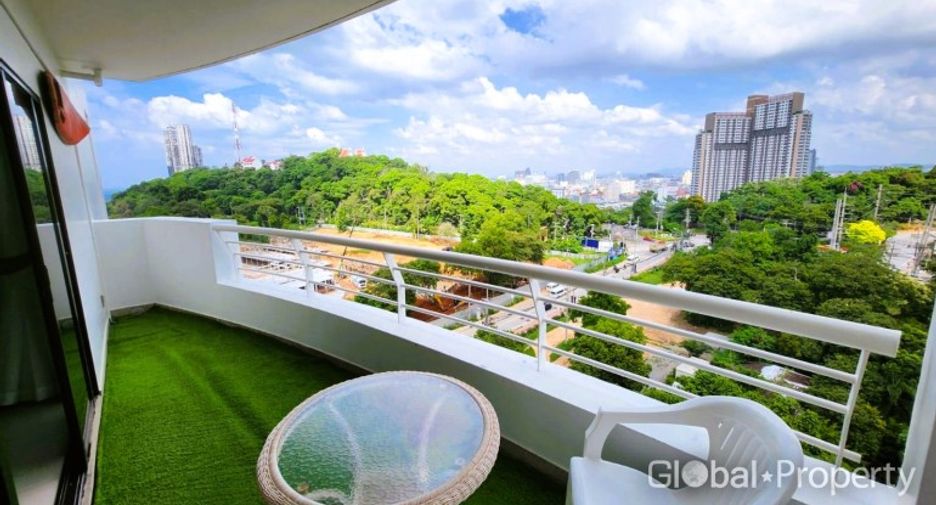 For sale 2 bedrooms condo in Bang Lamung, Chonburi