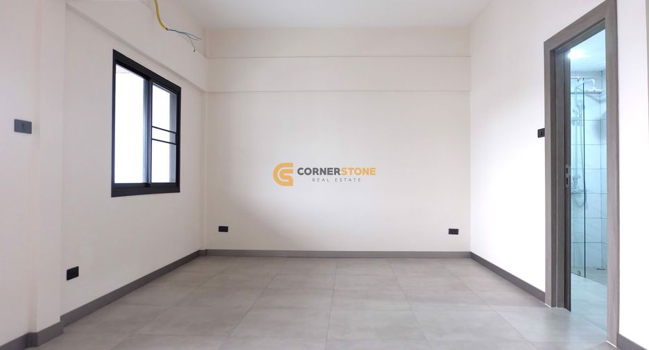 For sale 4 bedrooms house in Bang Lamung, Chonburi