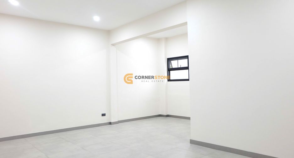 For sale 4 bedrooms house in Bang Lamung, Chonburi