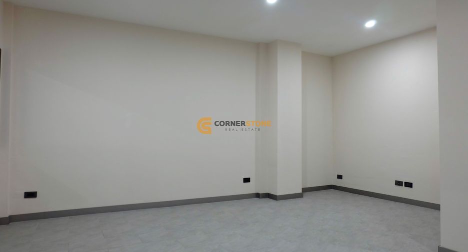 For sale 4 bedrooms house in Bang Lamung, Chonburi