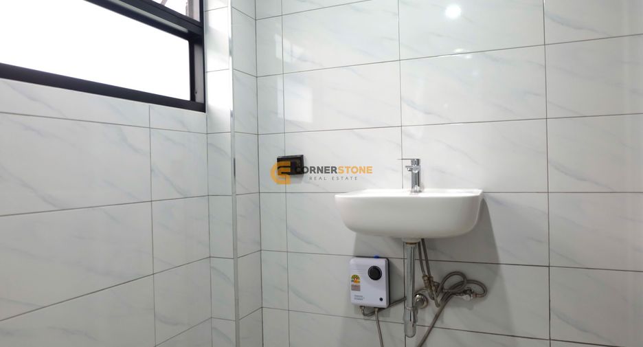 For sale 4 bedrooms house in Bang Lamung, Chonburi