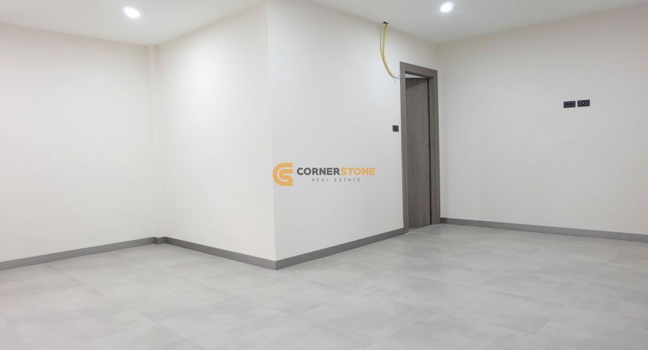 For sale 4 bedrooms house in Bang Lamung, Chonburi