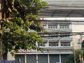 For sale 2 bed office in Khan Na Yao, Bangkok
