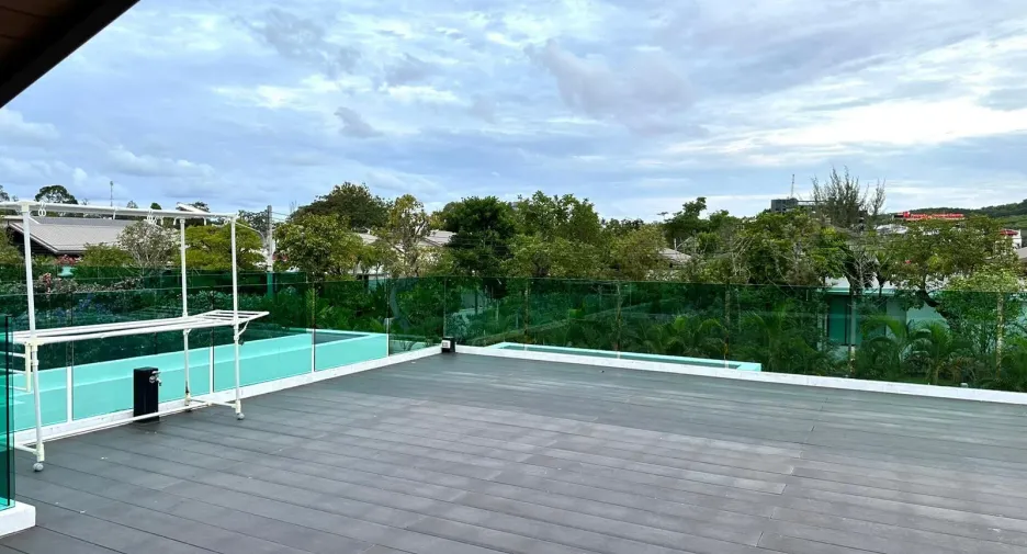 For sale 4 bed villa in Mueang Phuket, Phuket