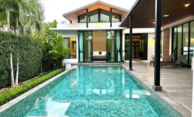 For sale 4 bed villa in Mueang Phuket, Phuket