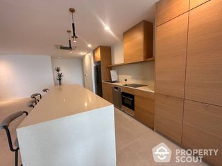 For rent 4 bed apartment in Khlong Toei, Bangkok