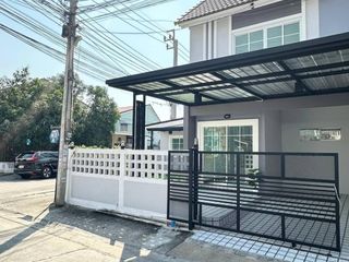For sale 4 Beds townhouse in Bang Bua Thong, Nonthaburi