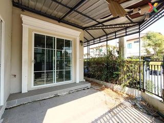 For sale 4 Beds townhouse in Krathum Baen, Samut Sakhon