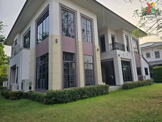 For sale 5 Beds house in Taling Chan, Bangkok