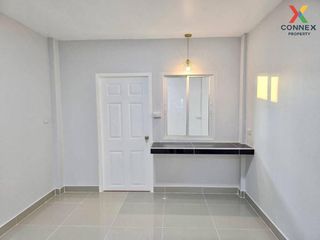 For sale 4 bed townhouse in Sai Noi, Nonthaburi