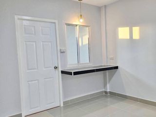 For sale 4 bed townhouse in Sai Noi, Nonthaburi