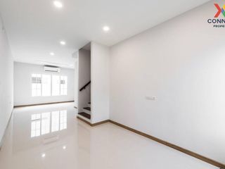 For sale 3 Beds townhouse in Sam Phran, Nakhon Pathom
