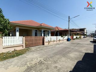 For sale 2 bed townhouse in Nong Khae, Saraburi