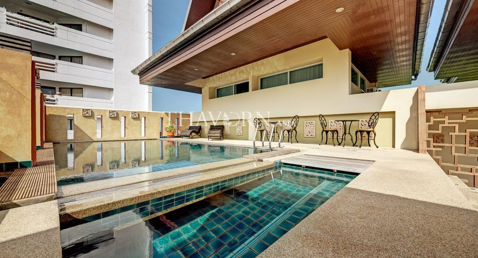 For sale 3 bedrooms condo in Bang Lamung, Chonburi