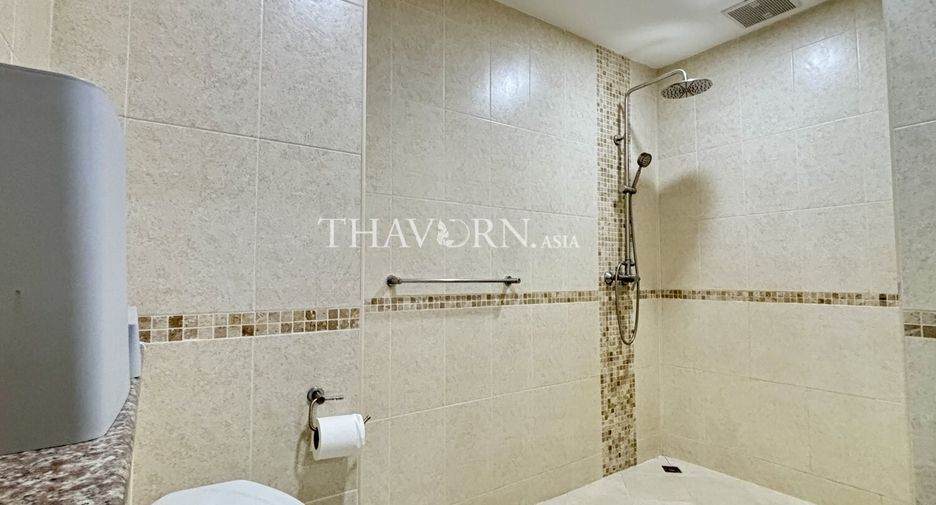 For sale 3 bedrooms condo in Bang Lamung, Chonburi