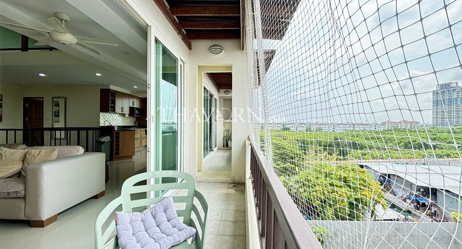 For sale 3 bedrooms condo in Bang Lamung, Chonburi