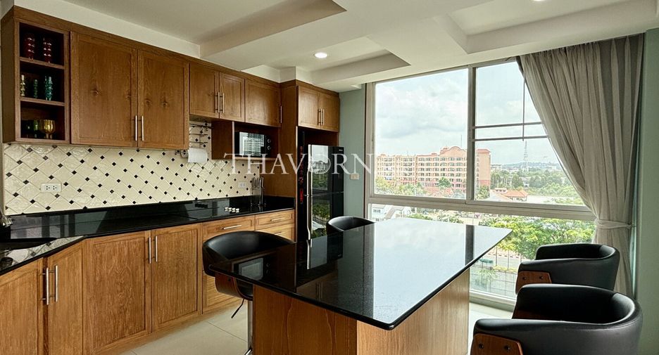For sale 3 bedrooms condo in Bang Lamung, Chonburi