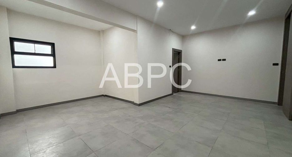 Casa adosada en venta de 4 habitaciones en South Pattaya, Pattaya