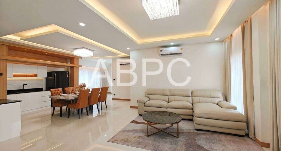 出售 4 卧室 独立屋 在 Bang Lamung, Chon Buri
