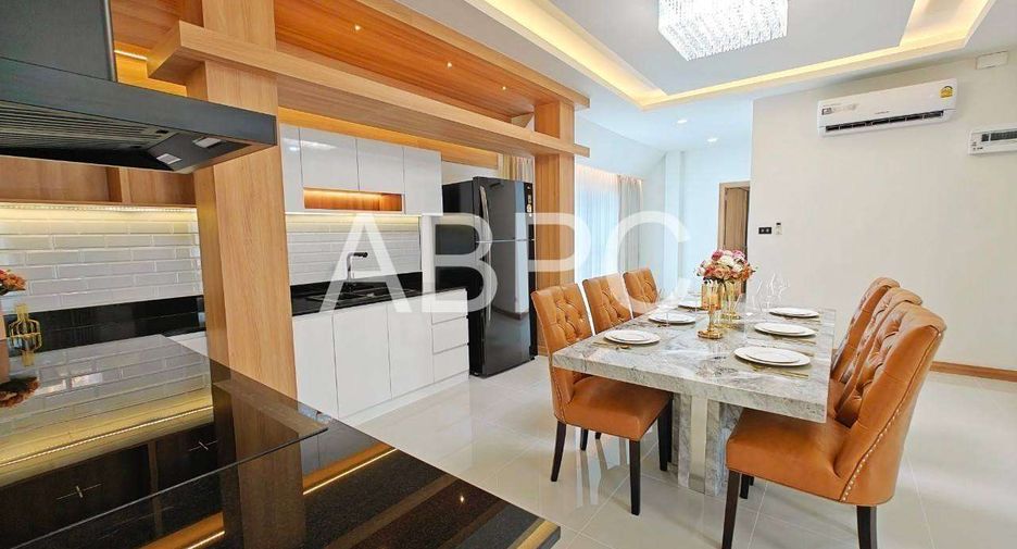 出售 4 卧室 独立屋 在 Bang Lamung, Chon Buri