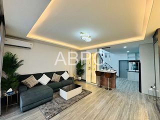 For sale 2 bedrooms townhouse in Bang Lamung, Chonburi