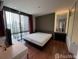 For rent 3 Beds condo in Khlong Toei, Bangkok