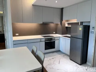 For rent 3 Beds condo in Khlong Toei, Bangkok