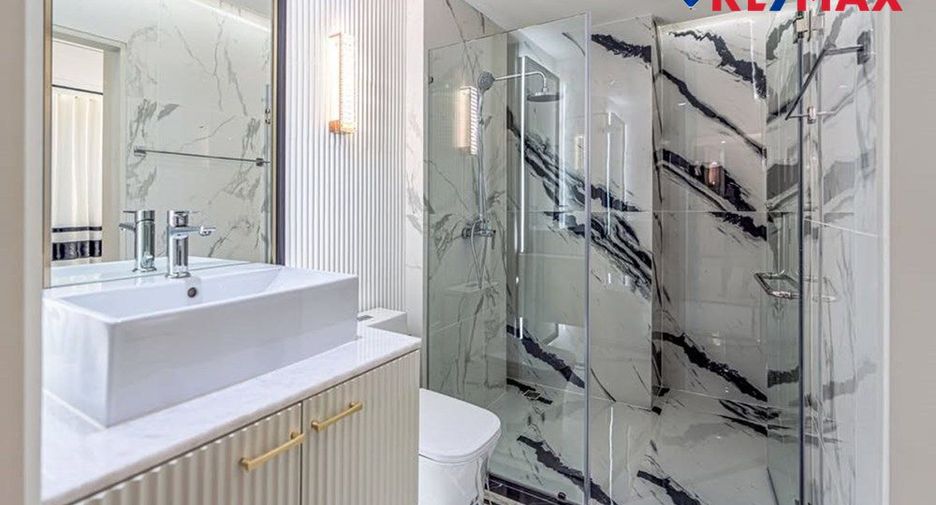 For sale 1 bed condo in Central Pattaya, Pattaya